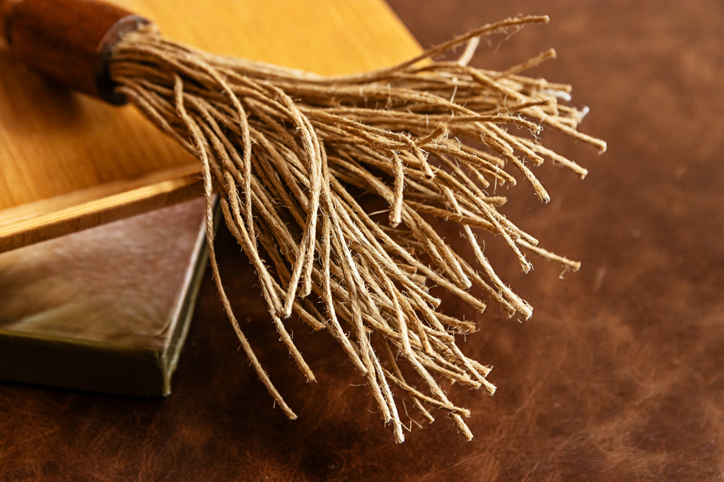 Enfeite de maçaneta de cerâmica esmaltada